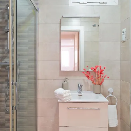 Urban Exclusive Experience In Apartment Malaga